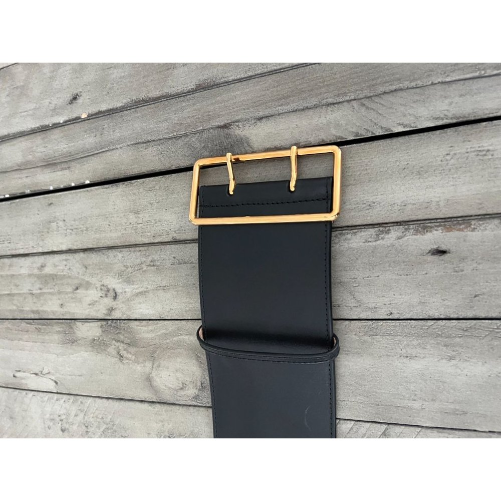 Alexander McQueen Black Leather Wide Belt with Gold Buckle - Picture 9 of 16